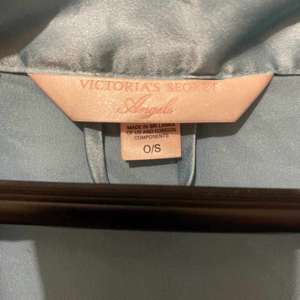 Satin Robe | Victoria’s Secret - Picture 2 of 3